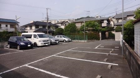 くすの木駐車場